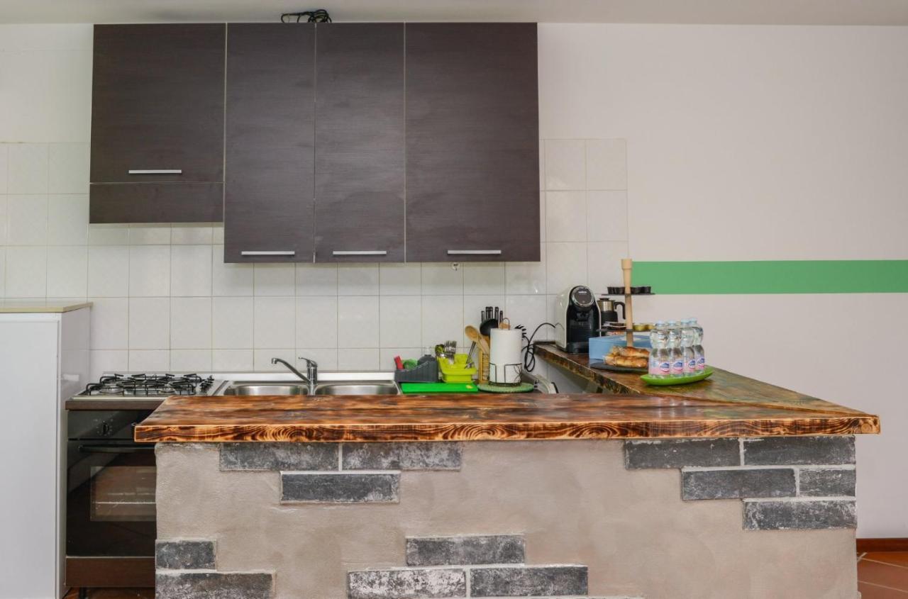 Loft Free Parking Agli Ulivi Moderno E Spazioso เปสเคียรา เดล การ์ดา ภายนอก รูปภาพ